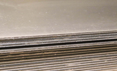 TABLĂ LAMINATĂ LA RECE PENTRU EMAILARE