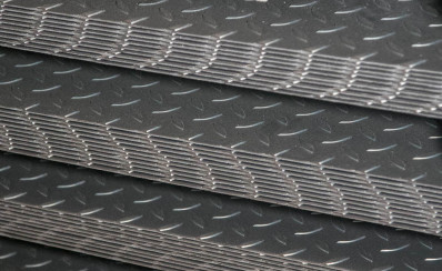 Perforated steel sheets / floor plates